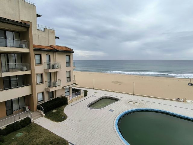 Apartment B-203 – 5