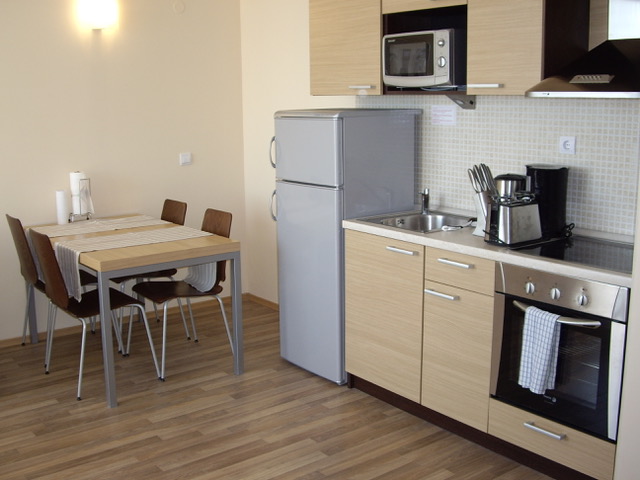 Apartment F-303 – 1